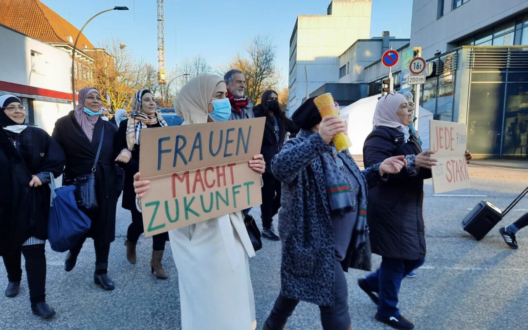 Internationaler Frauentag 2023: Wir fordern Gerechtigkeit!