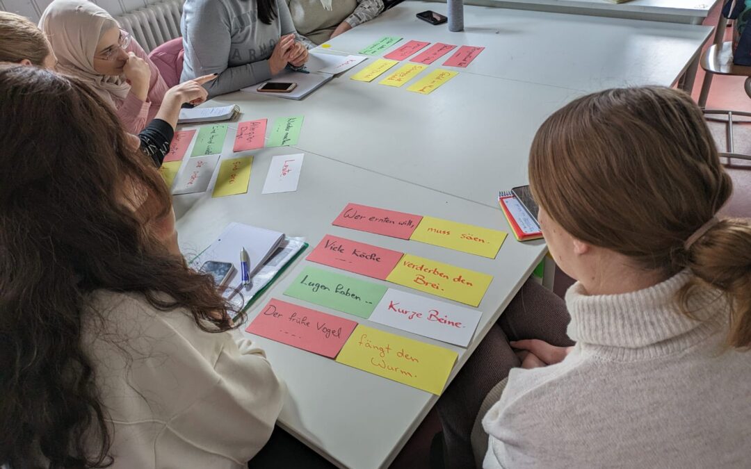 Starke Mamas: Sprichwörter verbinden 