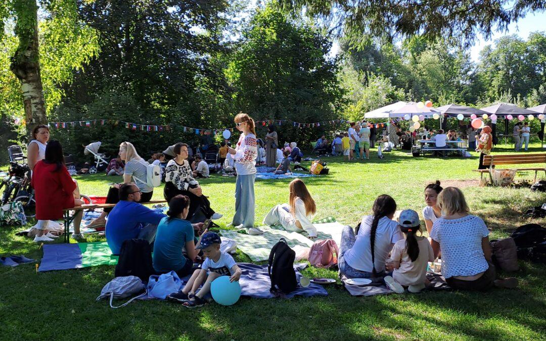 Ein Fest der Begegnung: Interkulturelles Sommerpicknick an der Iller feiert gelebte Integration in Kempten